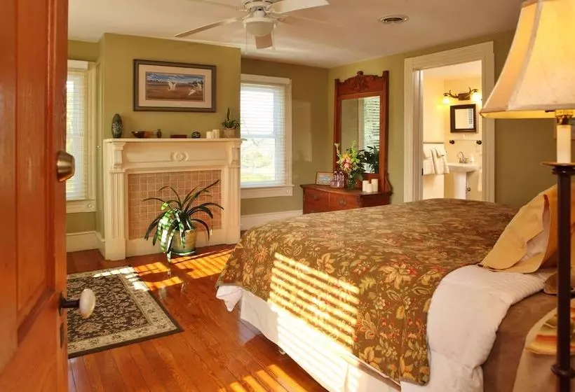 Aamiaismajoitus (B&B) The Inn At Tabbs Creek