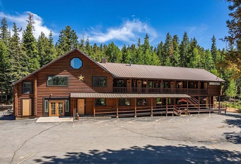 Duck Creek Village Inn