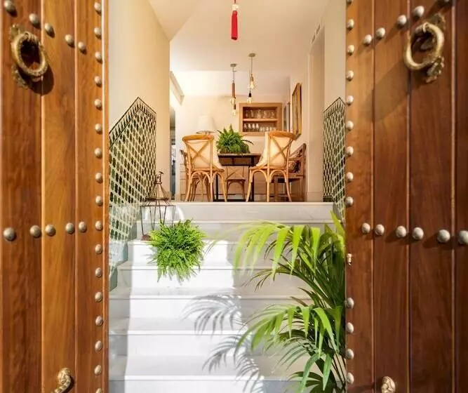 Fantastic 4 Bd & 4 Bth Apartm With Comunnal Terrace.. Carmen San Ignacio I