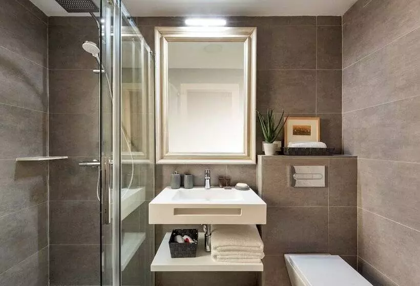 Fantastic 4 Bd & 4 Bth Apartm With Comunnal Terrace.. Carmen San Ignacio I