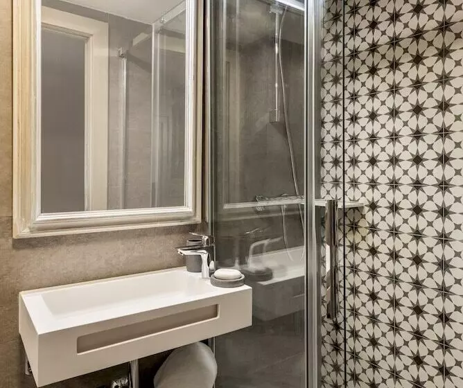 Fantastic 4 Bd & 4 Bth Apartm With Comunnal Terrace.. Carmen San Ignacio I