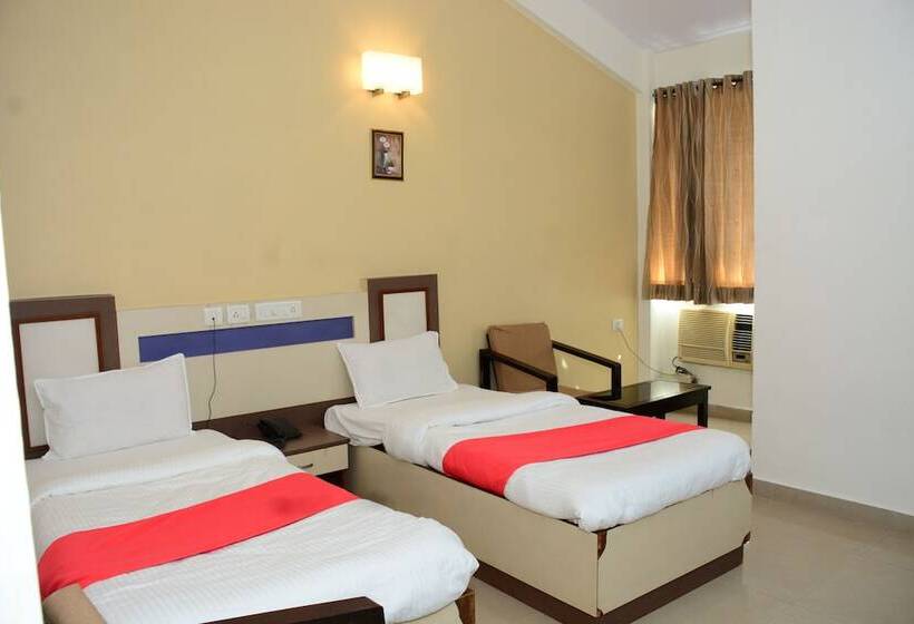 Отель City Garden