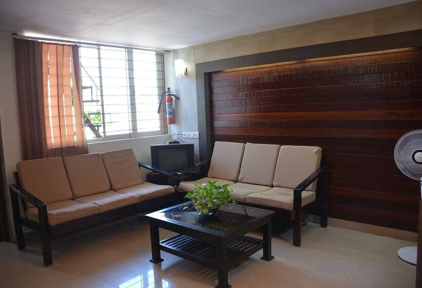 Отель City Garden