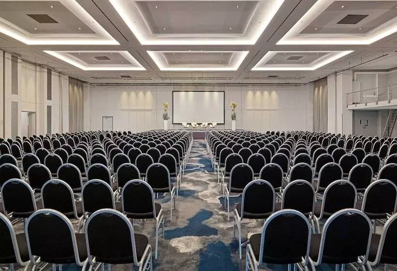 Hotelli Frankfurt Airport Marriott