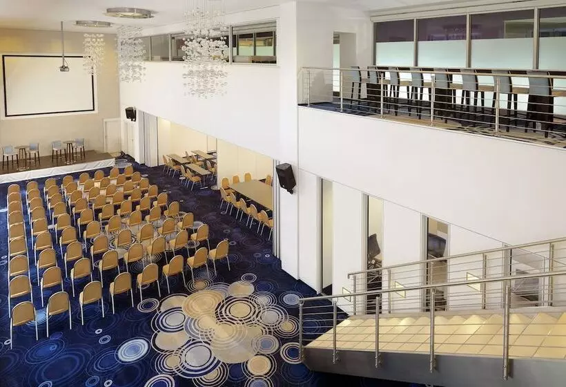 Hotelli Frankfurt Airport Marriott