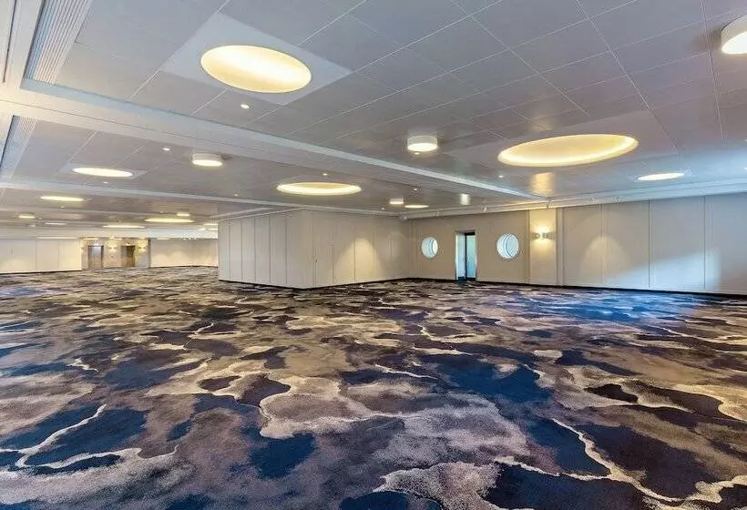 Hotelli Frankfurt Airport Marriott