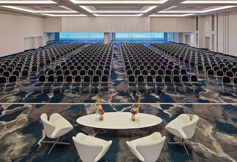 Hotelli Frankfurt Airport Marriott