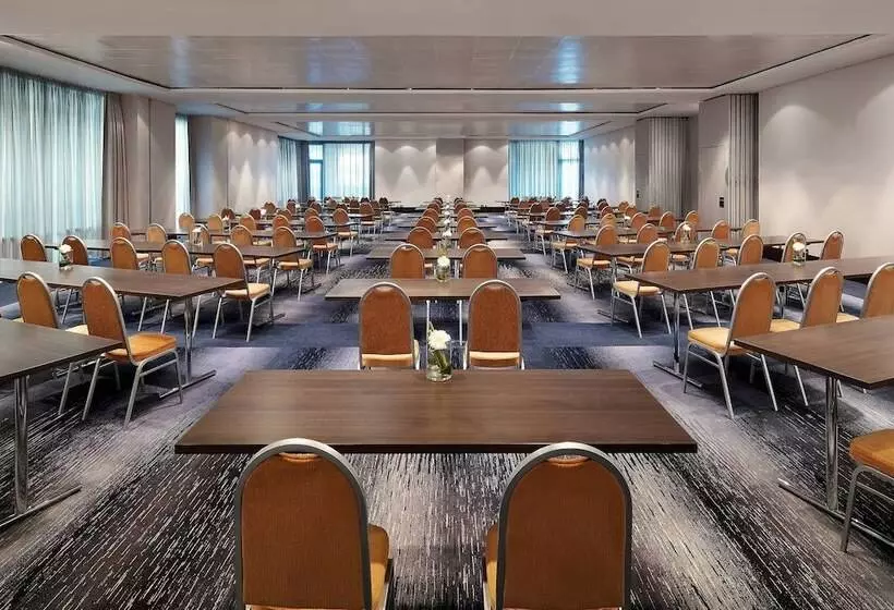 Hotelli Frankfurt Airport Marriott