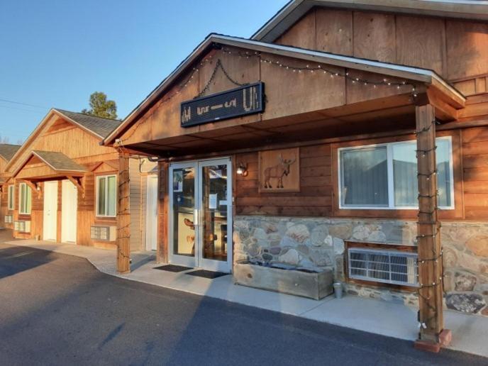 فندق على الطريق Moose Inn