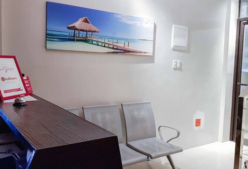 ペンション Reddoorz @ Vp Inting Street