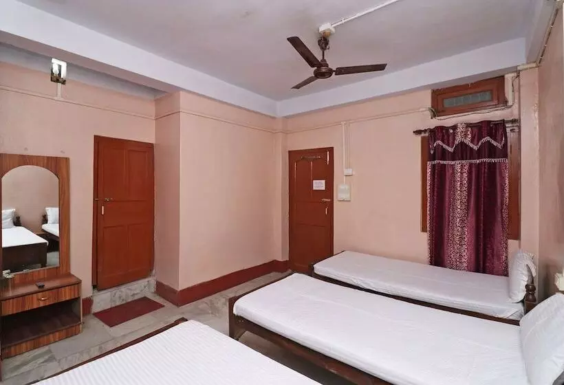 Spot On 41656 Hotel Maruti