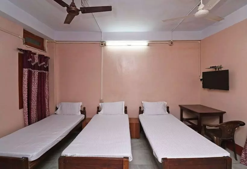 Spot On 41656 Hotel Maruti