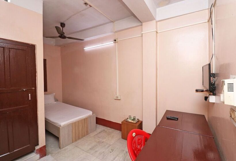 Spot On 41656 Hotel Maruti