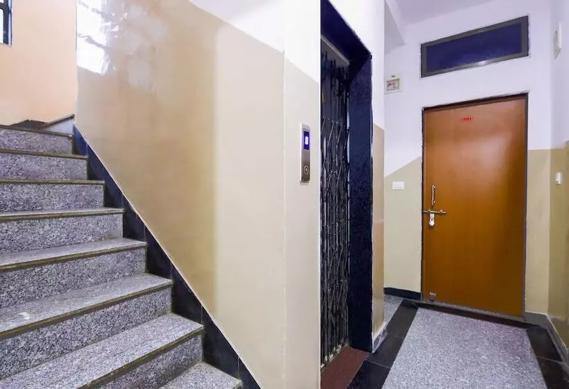 Spot On 49840 Hotel Kamal Darshan