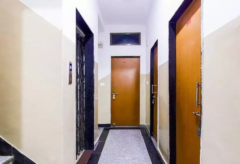 Spot On 49840 Hotel Kamal Darshan