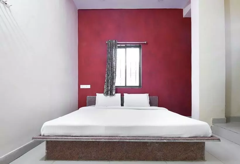 Spot On 49840 Hotel Kamal Darshan