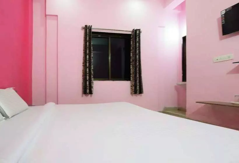 Spot On 49840 Hotel Kamal Darshan