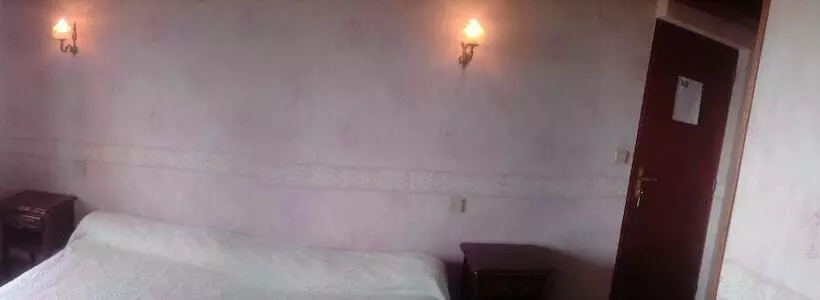 Aamiaismajoitus (B&B) Chambres D Hotes De L Ancien Prieuré
