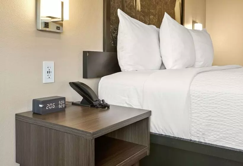 בית מלון כפרי Super 8 By Wyndham Charlottesville