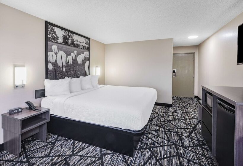 酒店 Super 8 By Wyndham Charlottesville