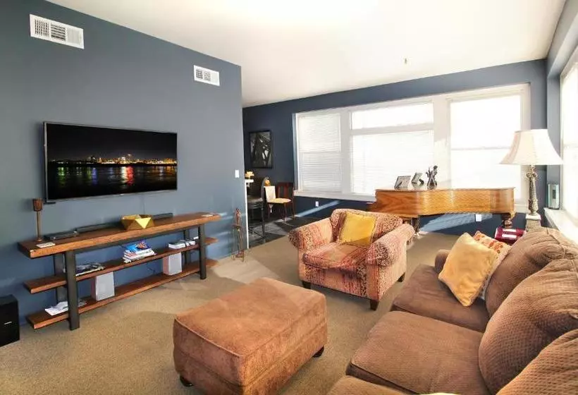 Отель Talbot Heirs Guesthouse