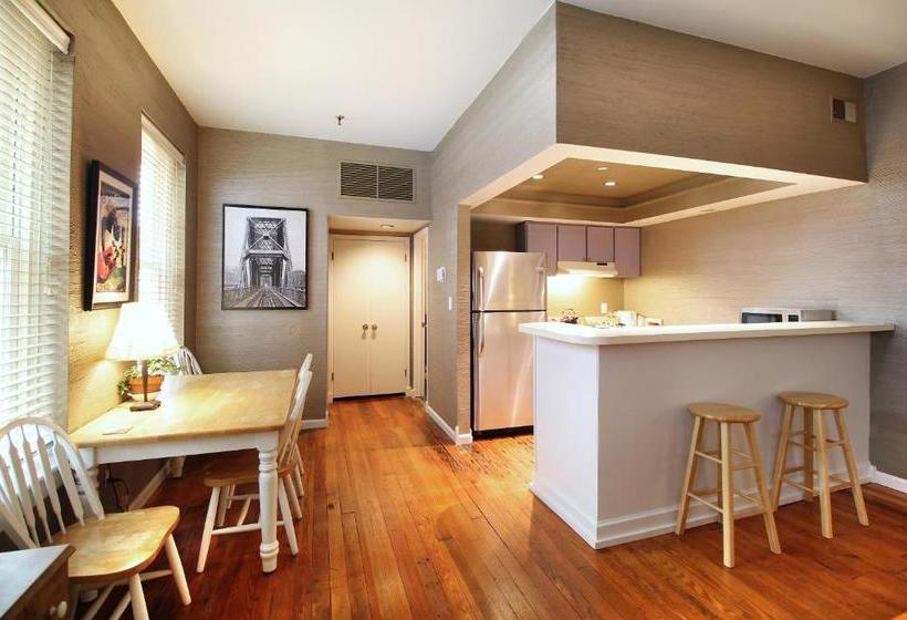 酒店 Talbot Heirs Guesthouse