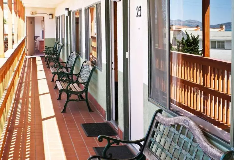 Motel 6 Pismo Beach Ca Pacific Ocean