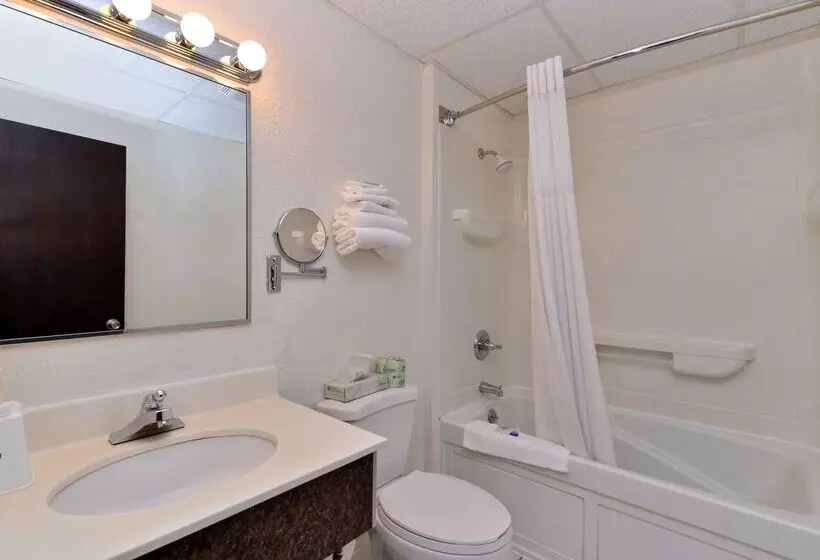 Мотель Americas Best Value Inn New Paltz