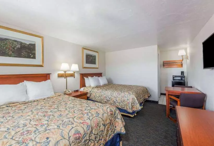 모텔 Knights Inn North Attleboro