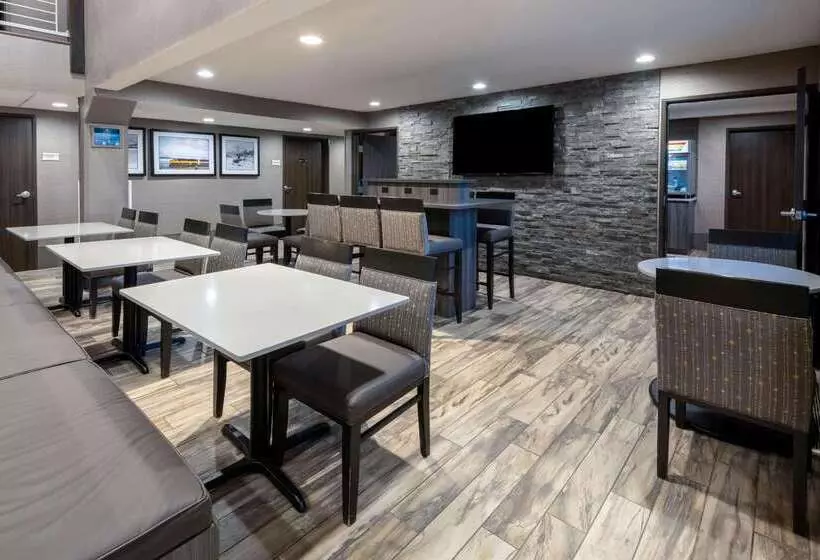 汽车旅馆  La Quinta By Wyndham Anchorage Airport