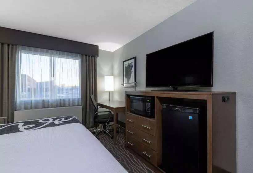 汽车旅馆  La Quinta By Wyndham Anchorage Airport