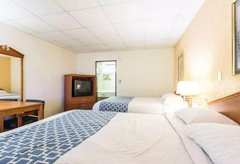 Мотель Rodeway Inn Sardis