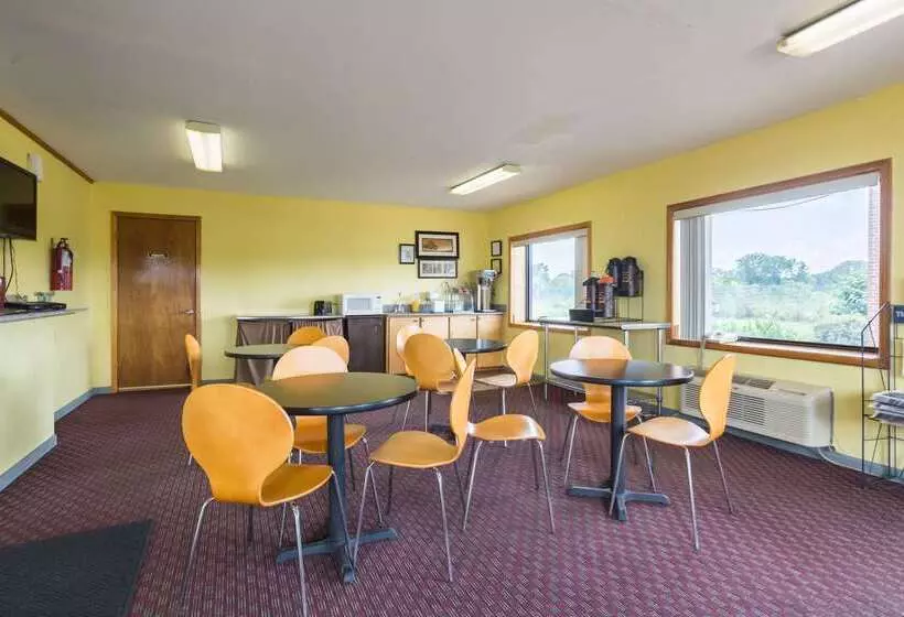 Мотель Rodeway Inn Sardis