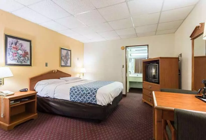 Мотель Rodeway Inn Sardis