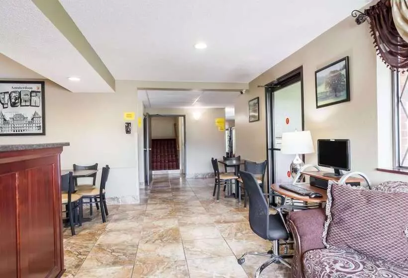 Motel Super 8 By Wyndham Amsterdam