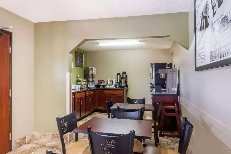 Motel Super 8 By Wyndham Amsterdam