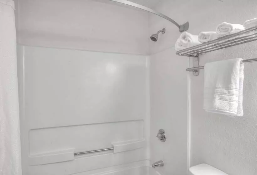 مُتل Super 8 By Wyndham Augusta