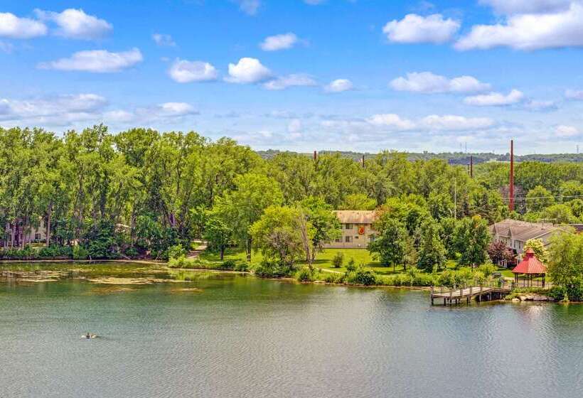 Motel Super 8 By Wyndham Chaska