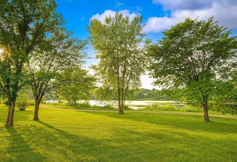 Мотель Super 8 By Wyndham Chaska