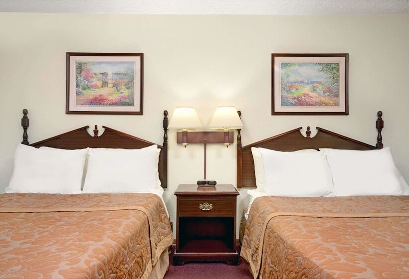 Motel Super 8 By Wyndham Chaska