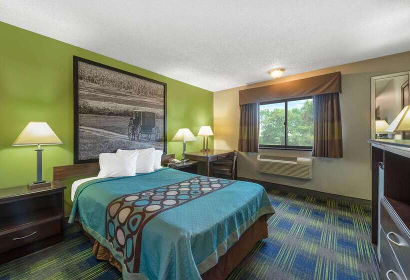 Мотель Super 8 By Wyndham Cleveland