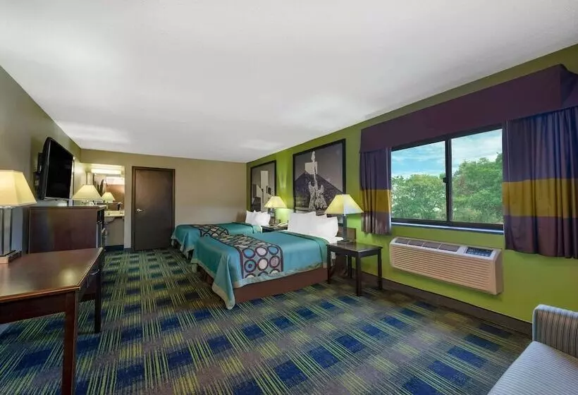 モーテル Super 8 By Wyndham Cleveland