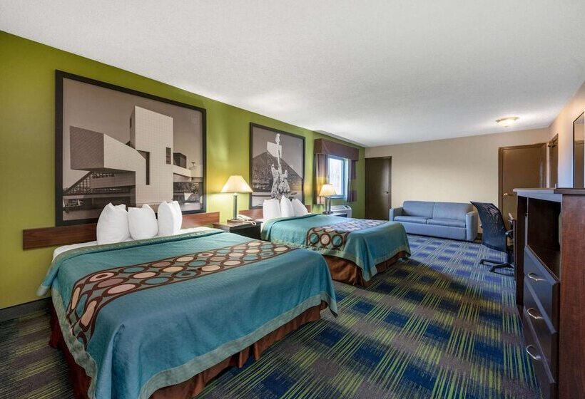 Мотель Super 8 By Wyndham Cleveland