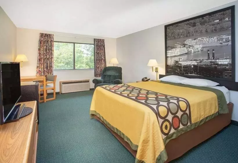 汽车旅馆 Super 8 By Wyndham Dewitt