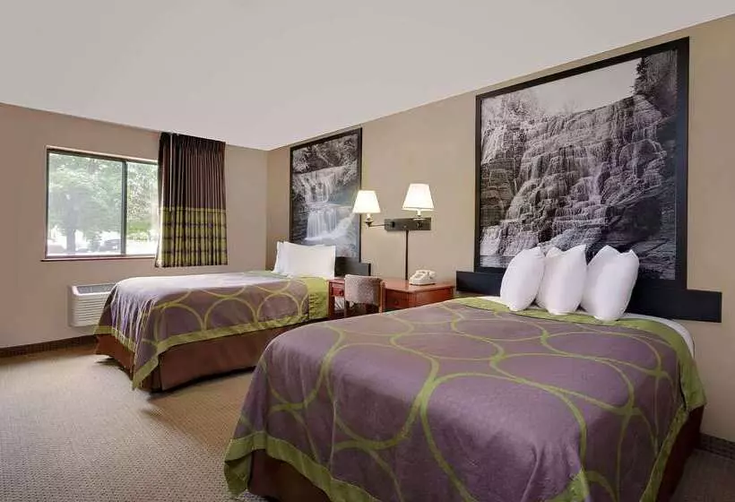 مُتل Super 8 By Wyndham Ithaca