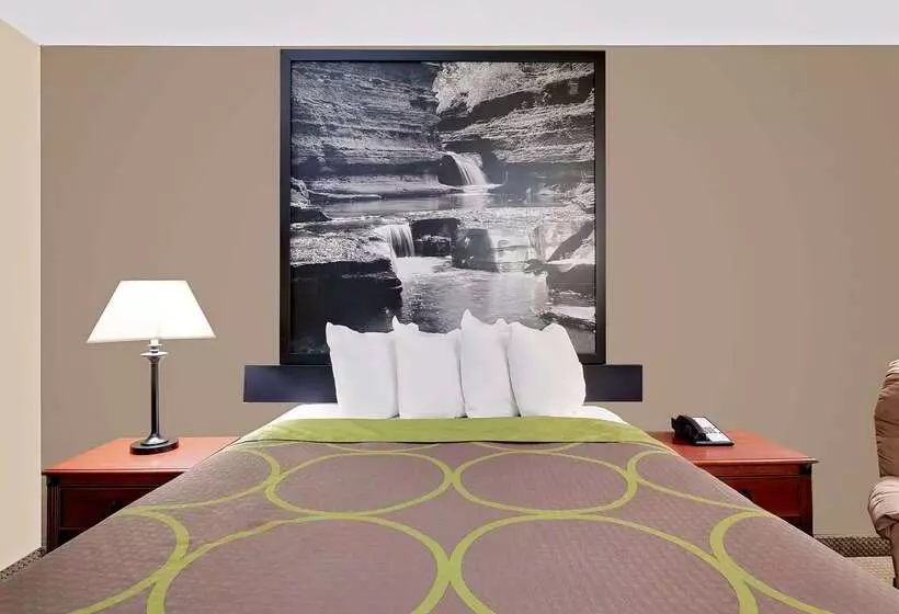 مُتل Super 8 By Wyndham Ithaca