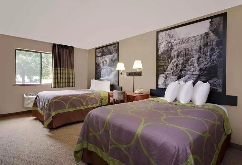 مُتل Super 8 By Wyndham Ithaca