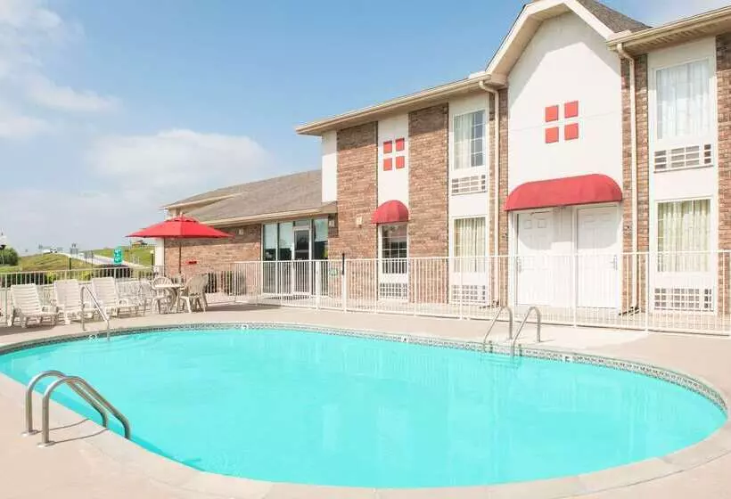 فندق على الطريق Super 8 By Wyndham Lamar