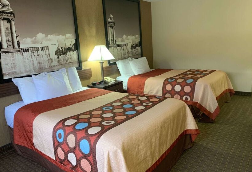 모텔 Super 8 By Wyndham Liverpool/clay/syracuse Area