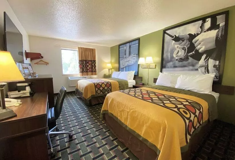 مُتل Super 8 By Wyndham Newport News/jefferson Ave